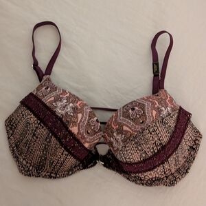 NWT Victoria Secret bra - 32D